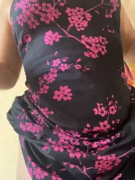 Snapshot of sabrina101 chatting on 6, 10, 2025 sabrina101 online show from 6, 10, 2025