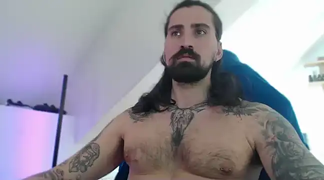 Snapshot of MateoHunk chatting on 6, 3, 2025 MateoHunk online show from 6, 3, 2025