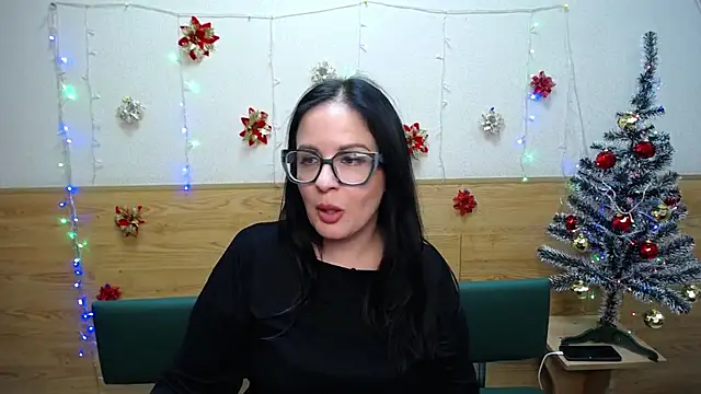 TayaBoret online show from 13, 1, 2025