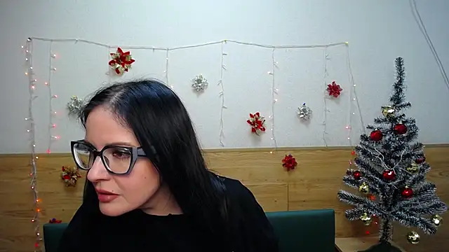 TayaBoret online show from 13, 1, 2025