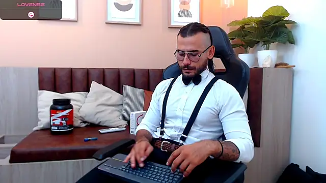 hanz col online show from 5, 12, 2024