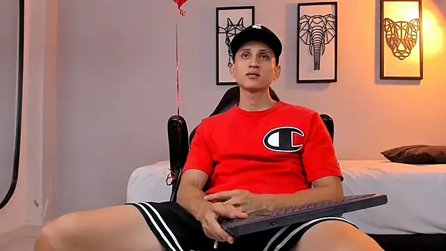 connor twink online show from 11, 2, 2025