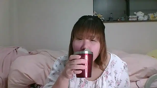 SAKU-RA-chan online show from 23, 2, 2025