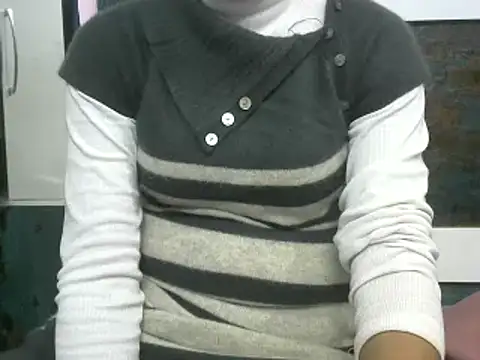 Snapshot of l_l_ish chatting on 22, 12, 2024 l l ish online show from 22, 12, 2024