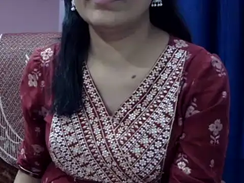 Snapshot of l_l_ish chatting on 14, 2, 2025 l l ish online show from 14, 2, 2025