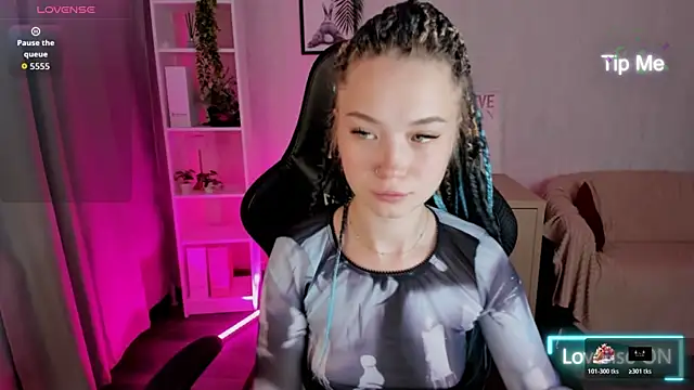 Kira yoon online show from 23, 11, 2025