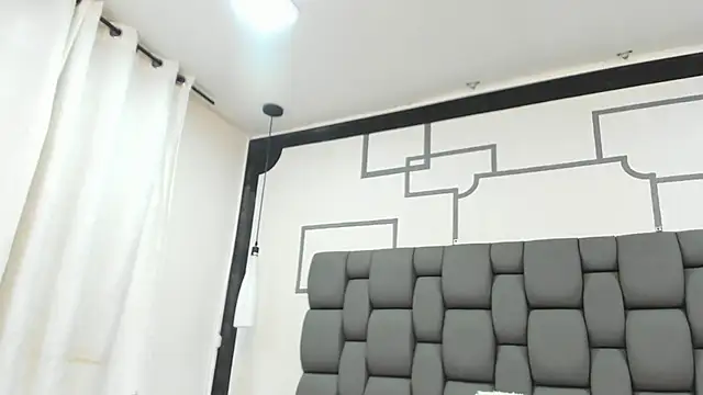 Snapshot of Jade_squirtt chatting on 11, 10, 2025 Jade squirtt online show from 11, 10, 2025