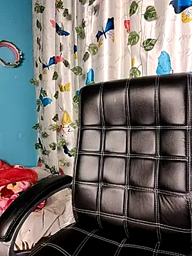 Reena Singh53 online show from 12, 2, 2025