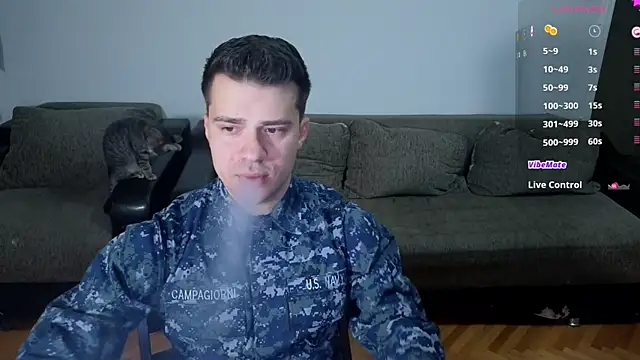 Snapshot of JohnnyStepBro chatting on 30, 10, 2025 JohnnyStepBro online show from 30, 10, 2025