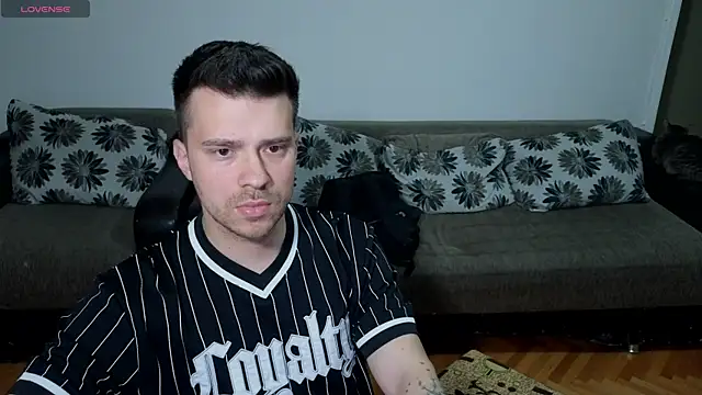Snapshot of JohnnyStepBro chatting on 20, 4, 2026 JohnnyStepBro online show from 20, 4, 2026
