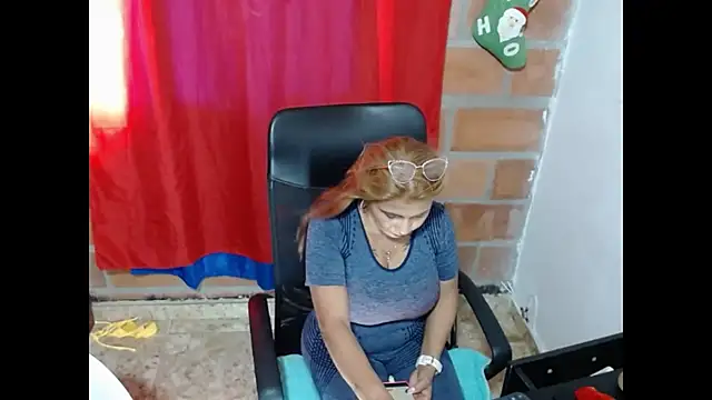 Rennatabothwell01 online show from 23, 12, 2024