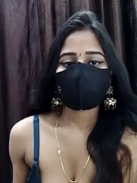 Lalisa sexy online show from 2, 2, 2026