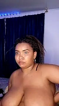 Snapshot of Evelyn_Sandoval chatting on 20, 2, 2025 Evelyn Sandoval online show from 20, 2, 2025