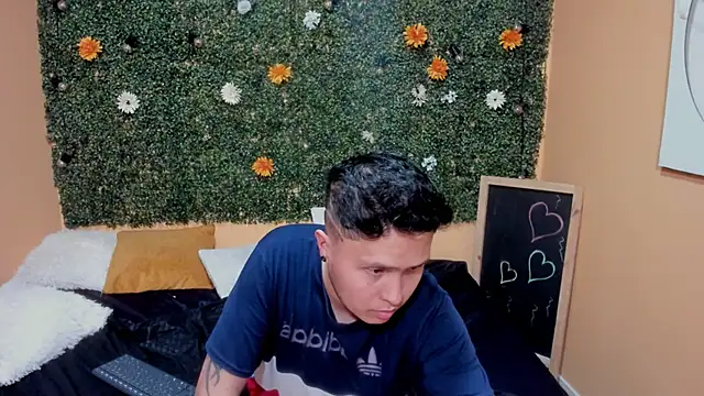 Snapshot of Lia_Jefferson chatting on 22, 12, 2024 Lia Jefferson online show from 22, 12, 2024