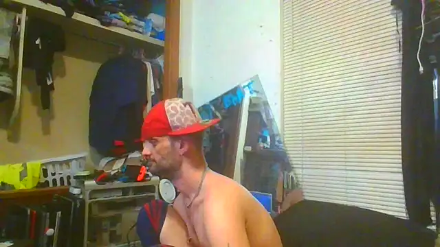 Snapshot of slinginbigD chatting on 9, 2, 2025 slinginbigD online show from 9, 2, 2025