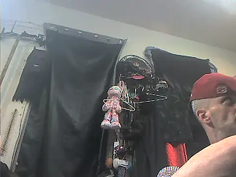 Snapshot of slinginbigD chatting on 18, 9, 2025 slinginbigD online show from 18, 9, 2025