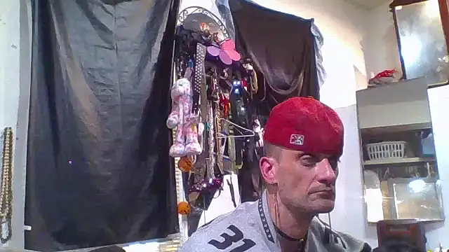 Snapshot of slinginbigD chatting on 27, 9, 2025 slinginbigD online show from 27, 9, 2025