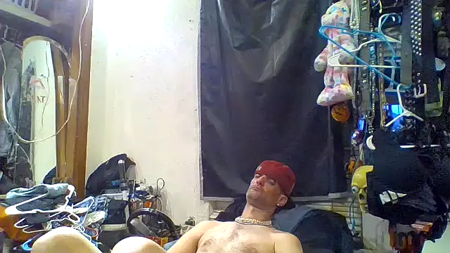 Snapshot of slinginbigD chatting on 3, 10, 2025 slinginbigD online show from 3, 10, 2025