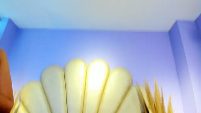Snapshot of Isis_Osman chatting on 23, 4, 2026 Isis Osman online show from 23, 4, 2026