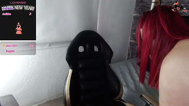 Snapshot of Bruja__Scarlata chatting on 24, 1, 2025 Bruja  Scarlata online show from 24, 1, 2025