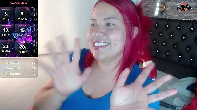 Snapshot of Bruja__Scarlata chatting on 2, 2, 2025 Bruja  Scarlata online show from 2, 2, 2025