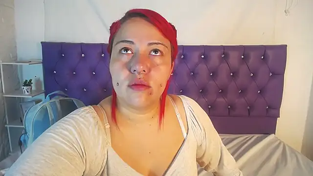 Snapshot of Bruja__Scarlata chatting on 6, 2, 2025 Bruja  Scarlata online show from 6, 2, 2025