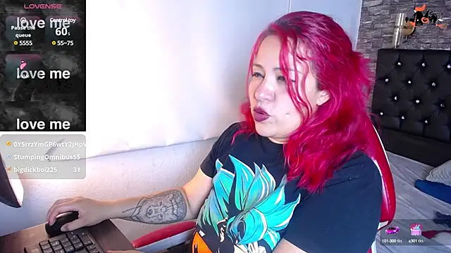 Snapshot of Bruja__Scarlata chatting on 8, 2, 2025 Bruja  Scarlata online show from 8, 2, 2025