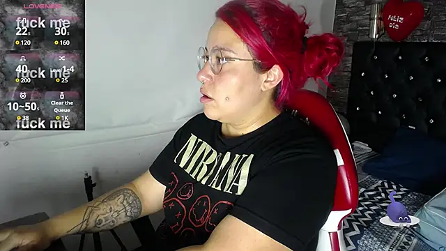 Snapshot of Bruja__Scarlata chatting on 20, 2, 2025 Bruja  Scarlata online show from 20, 2, 2025