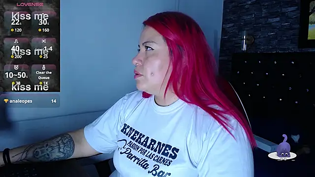 Snapshot of Bruja__Scarlata chatting on 25, 2, 2025 Bruja  Scarlata online show from 25, 2, 2025