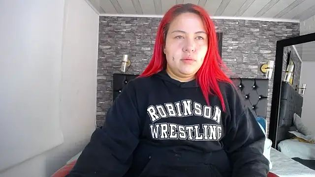 Snapshot of Bruja__Scarlata chatting on 3, 3, 2025 Bruja  Scarlata online show from 3, 3, 2025