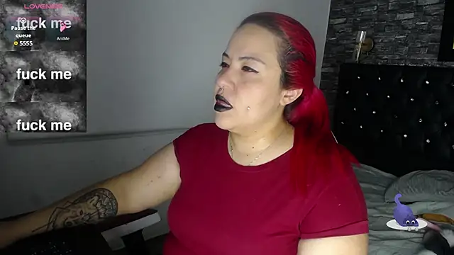 Snapshot of Bruja__Scarlata chatting on 5, 3, 2025 Bruja  Scarlata online show from 5, 3, 2025