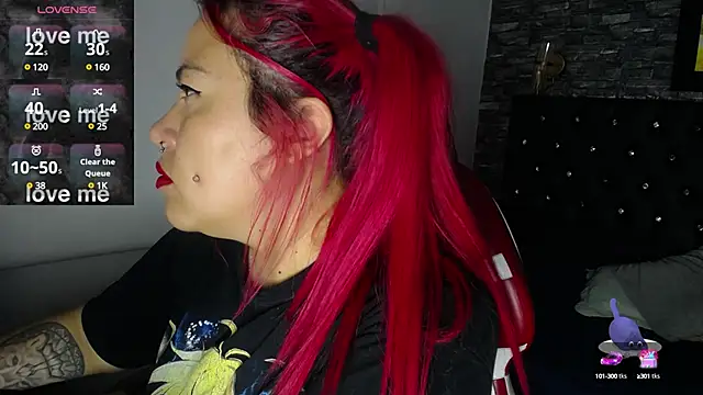 Snapshot of Bruja__Scarlata chatting on 6, 3, 2025 Bruja  Scarlata online show from 6, 3, 2025