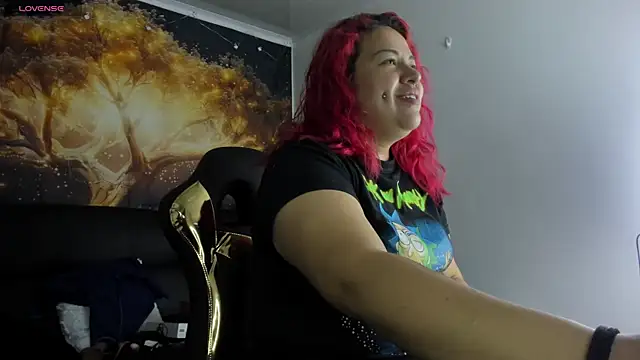 Snapshot of Bruja__Scarlata chatting on 7, 3, 2025 Bruja  Scarlata online show from 7, 3, 2025