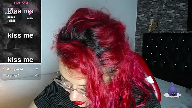 Snapshot of Bruja__Scarlata chatting on 14, 3, 2025 Bruja  Scarlata online show from 14, 3, 2025