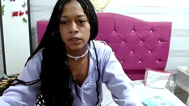 Snapshot of amathistalx chatting on 5, 2, 2025 amathistalx online show from 5, 2, 2025