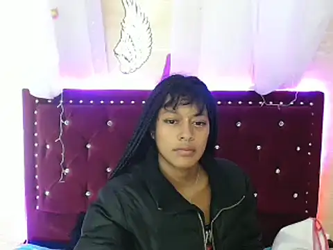 Snapshot of amathistalx chatting on 5, 3, 2025 amathistalx online show from 5, 3, 2025