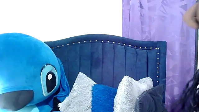 Snapshot of amathistalx chatting on 11, 3, 2025 amathistalx online show from 11, 3, 2025