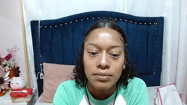 Snapshot of amathistalx chatting on 10, 9, 2025 amathistalx online show from 10, 9, 2025