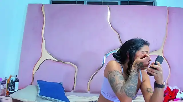 MelissaAndZeuss online show from 31, 12, 2024