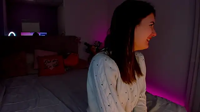 Laura Leee online show from 31, 12, 2024