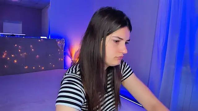 Laura Leee online show from 16, 5, 2026