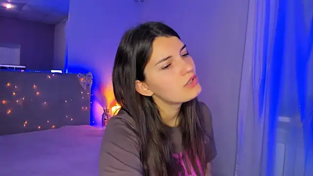 Laura Leee online show from 21, 5, 2026