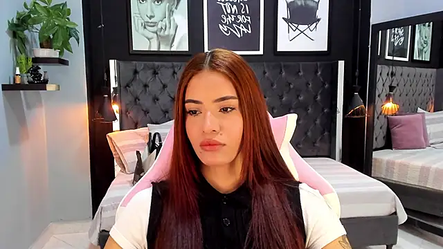 Snapshot of Madie__collins chatting on 27, 9, 2025 Madie  collins online show from 27, 9, 2025
