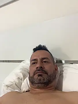 Snapshot of party2025 chatting on 1, 2, 2025 party2025 online show from 1, 2, 2025