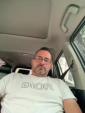 Snapshot of party2025 chatting on 6, 3, 2025 party2025 online show from 6, 3, 2025