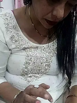 Urmila bhabhii online show from 8, 1, 2026