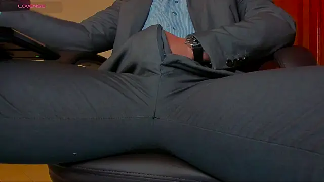 MrLonely02 online show from 24, 1, 2025