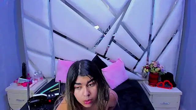 NahomiConnor  online show from 26, 9, 2025