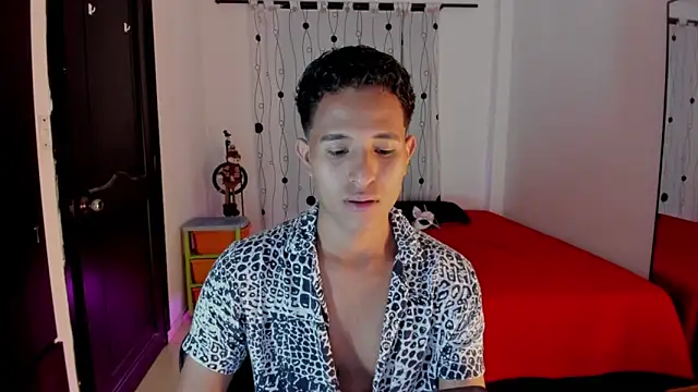 Snapshot of alessandro_wizard chatting on 21, 3, 2025 alessandro wizard online show from 21, 3, 2025