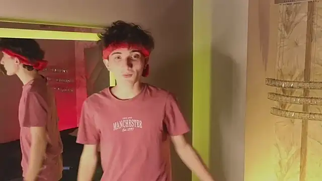 MaxHeat  online show from 4, 2, 2025